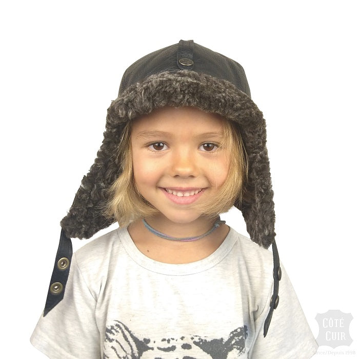 Mauqfra Bonnet avec oreilles de mouton mignon et drôle - Petit chapeau de  diable en peluche - Bonnet de mouton pour fille - Accessoire de  photographie, Noir, taille unique : : Mode